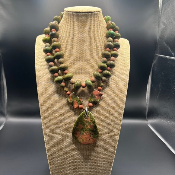 Artisan Serpentine & Unakite Multi-strand Statement Necklace - Picture 1 of 8